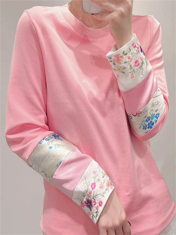Floral Embroidery Patch Round Neck T-shirts for Women