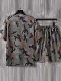 Plus Size Men's 2Pcs Summer Retro Camouflage Print Short Sleeve Outfits