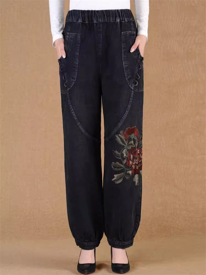 Women's Vintage Flower Embroidered Pockets Elastic Waist Jeans
